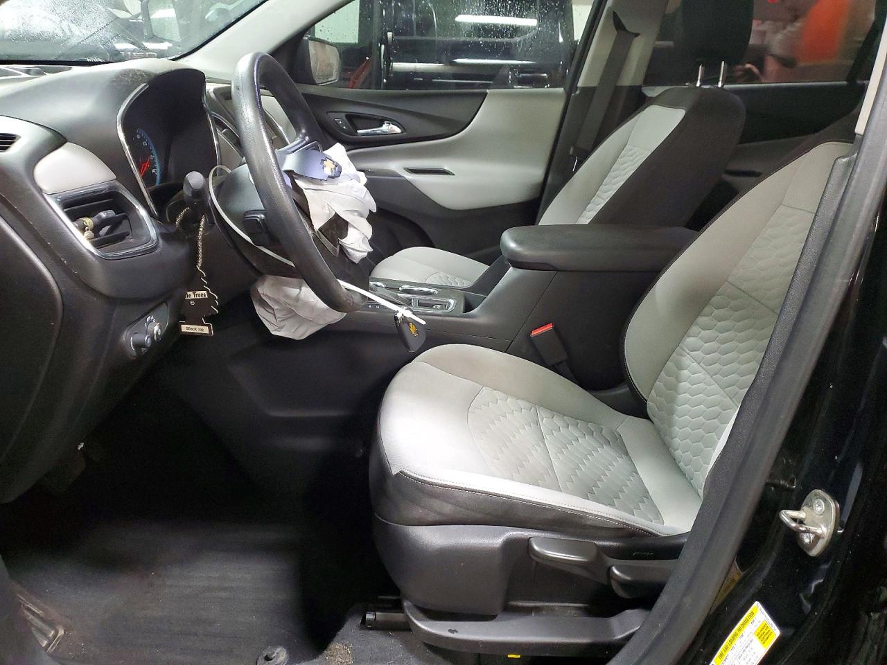 2018 CHEVROLET EQUINOX LS photo 13