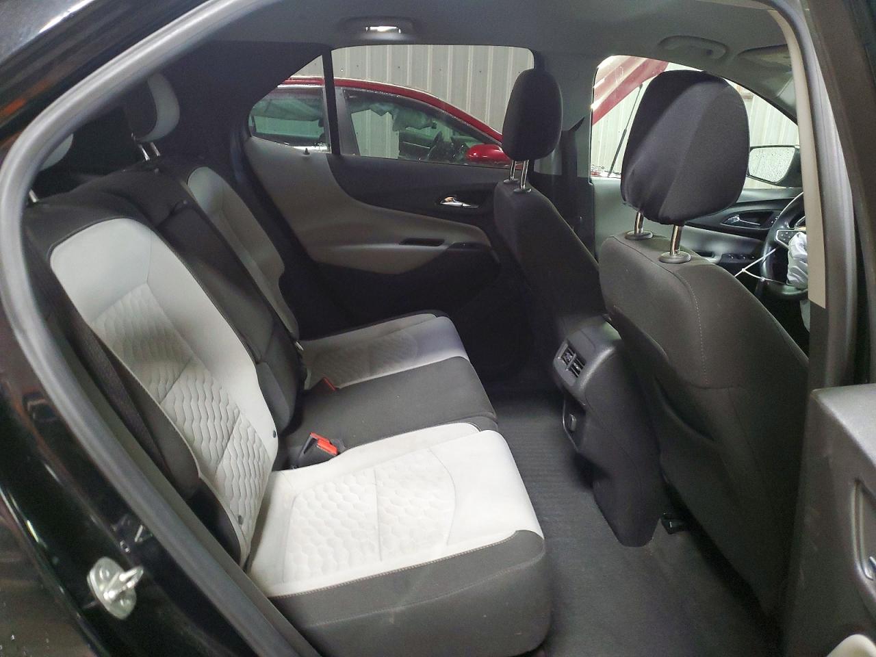 2018 CHEVROLET EQUINOX LS photo 19