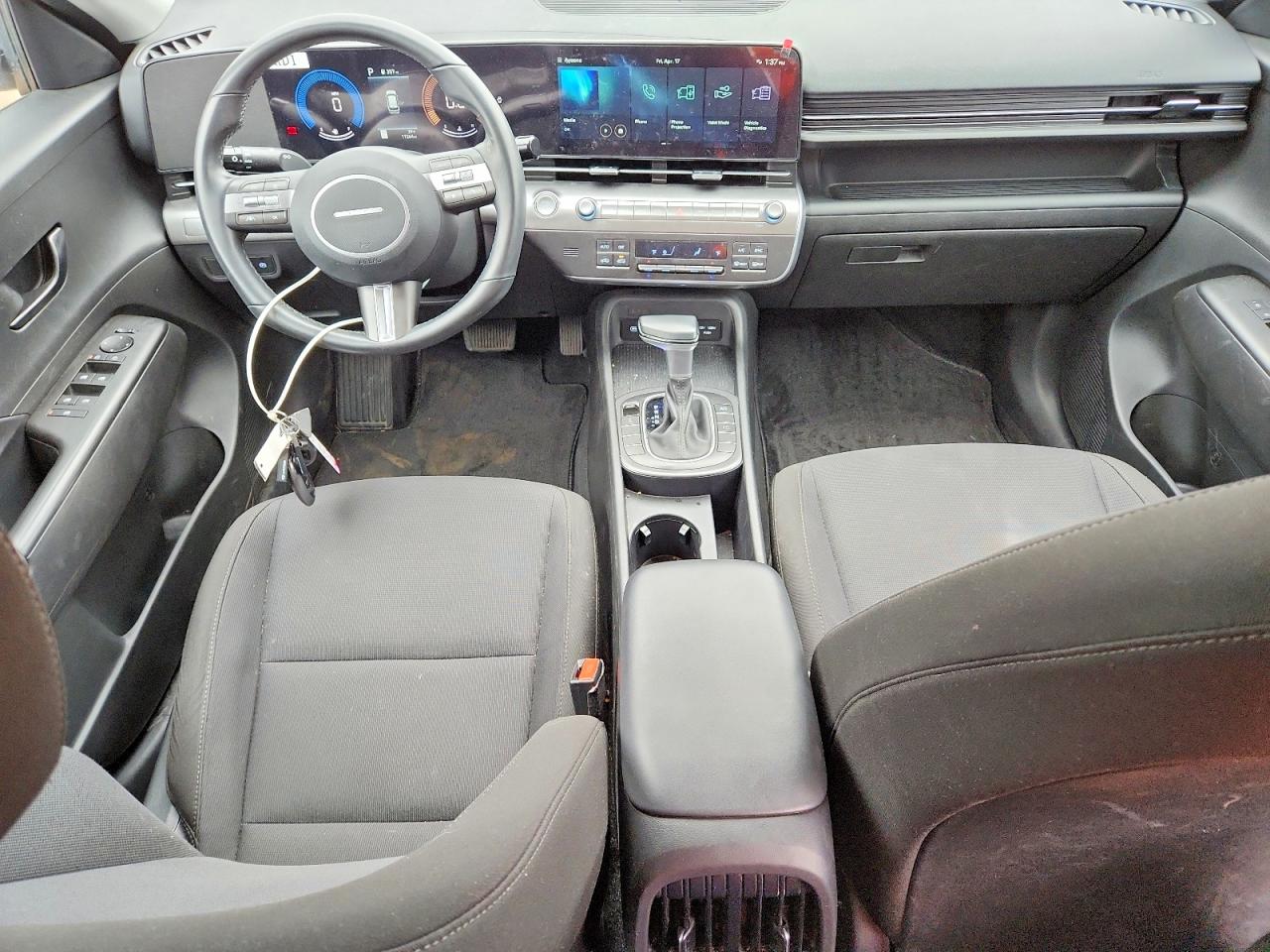 2025 HYUNDAI KONA SEL photo 15