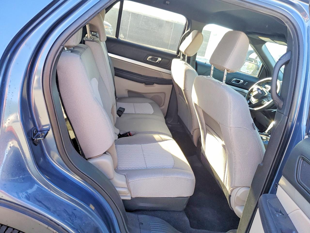2018 FORD EXPLORER photo 28