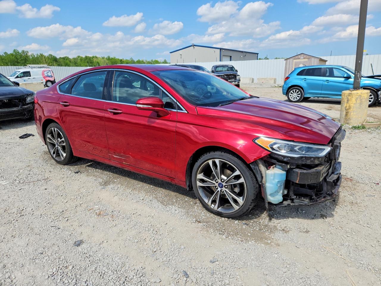 2017 FORD FUSION TITANIUM photo 4
