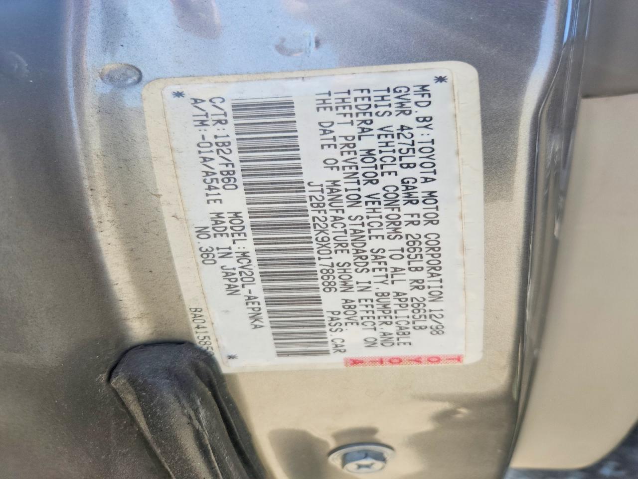 1999 TOYOTA CAMRY LE V6 photo 12