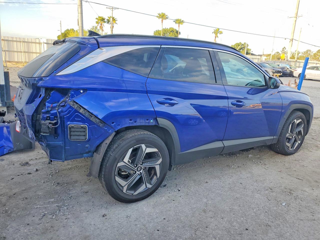 2023 HYUNDAI TUCSON LIMITED photo 3