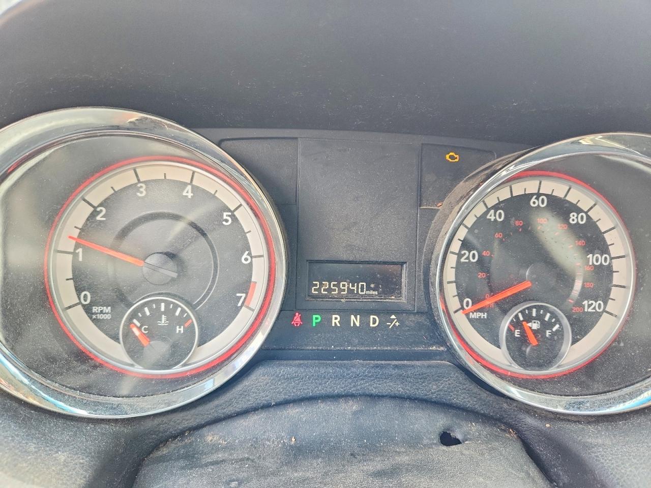 2012 DODGE GRAND CARAVAN SE photo 25