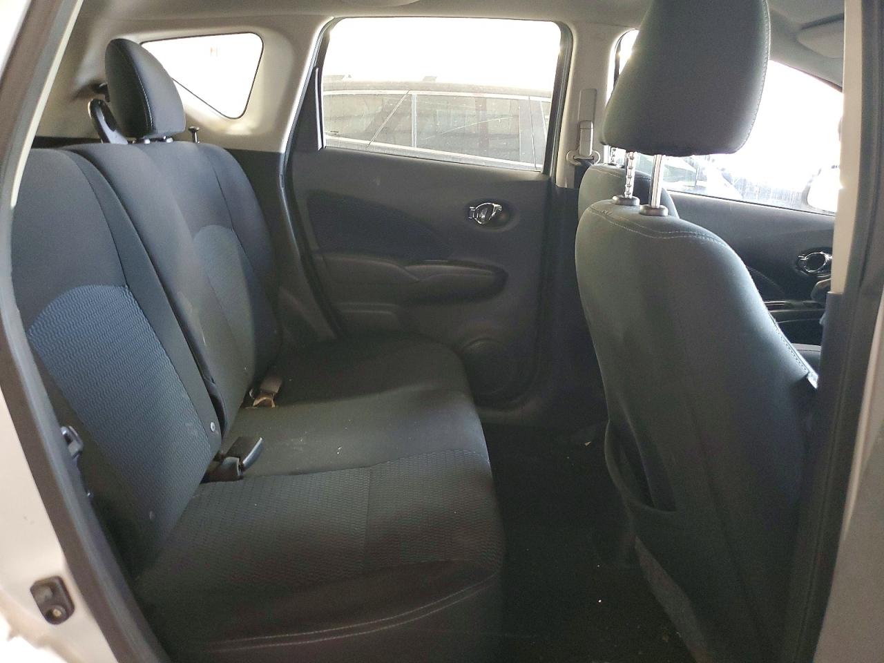2014 NISSAN VERSA NOTE SV photo 28