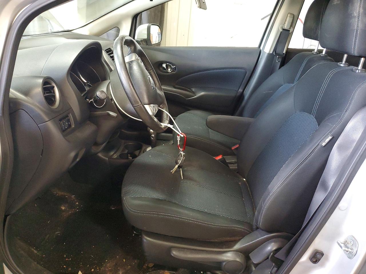 2014 NISSAN VERSA NOTE SV photo 19