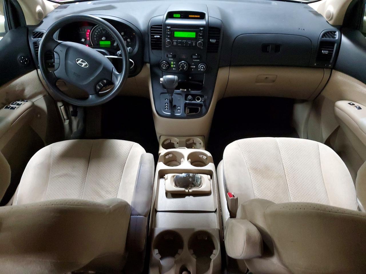 2008 HYUNDAI ENTOURAGE GLS photo 15