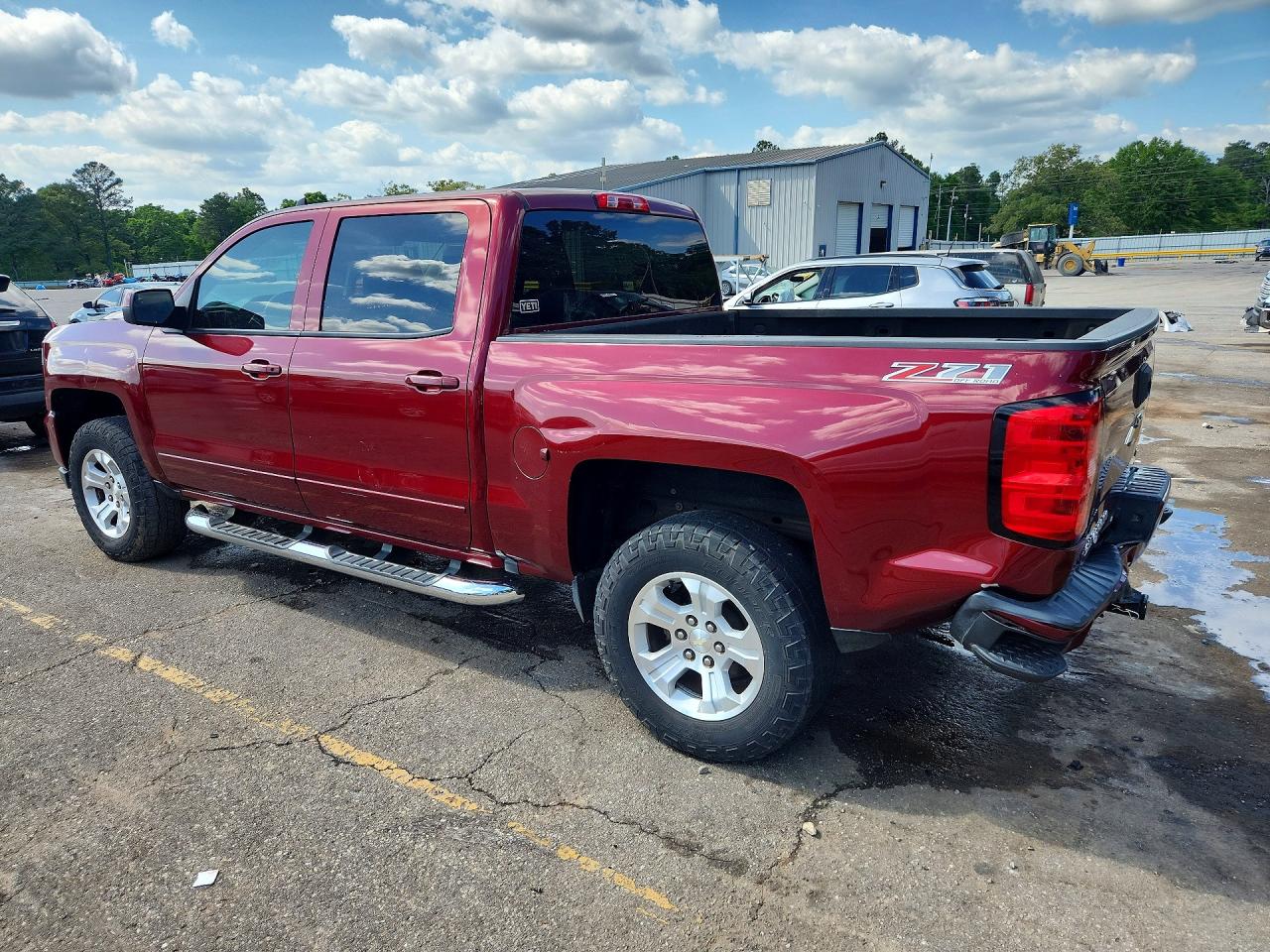 2016 CHEVROLET SILVERADO K1500 LT photo 4