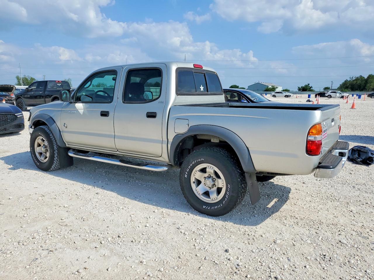 2004 TOYOTA TACOMA DOUBLE CAB PRERUNNER photo 2