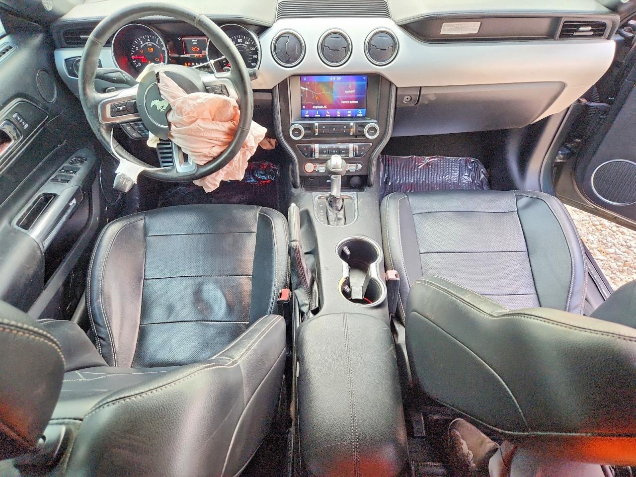 2016 FORD MUSTANG photo 15