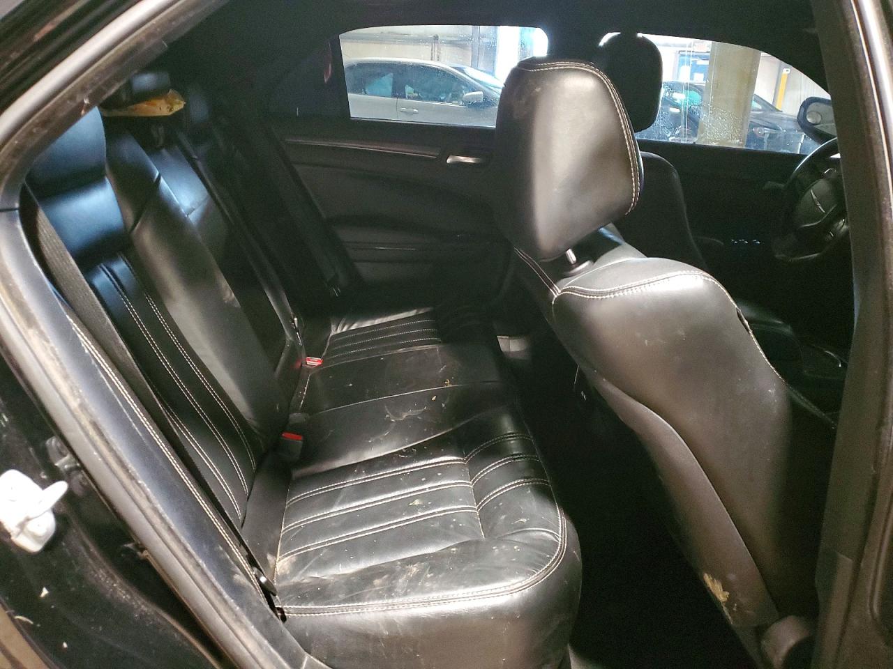 2016 CHRYSLER 300 S photo 10