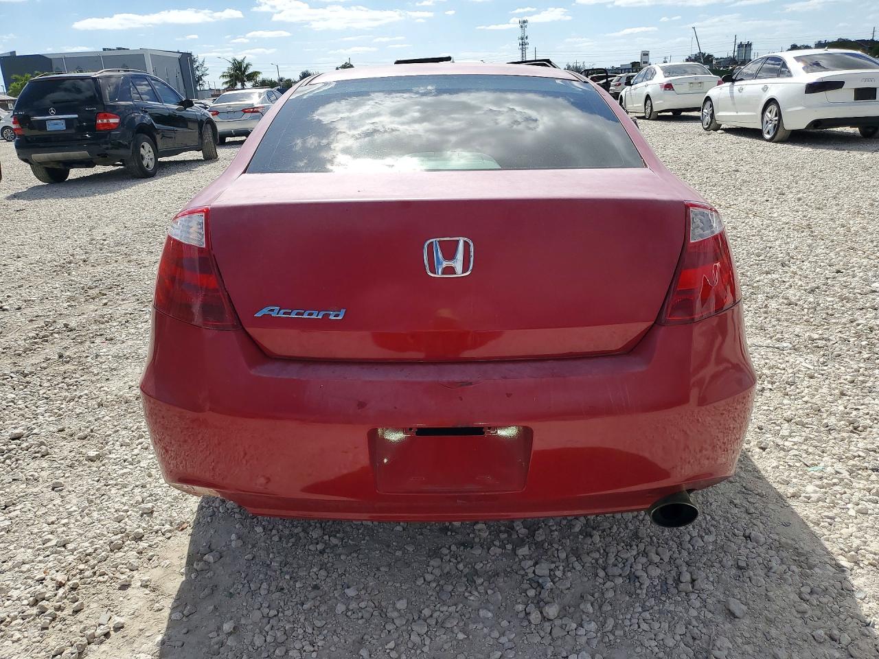 2010 HONDA ACCORD LX photo 16