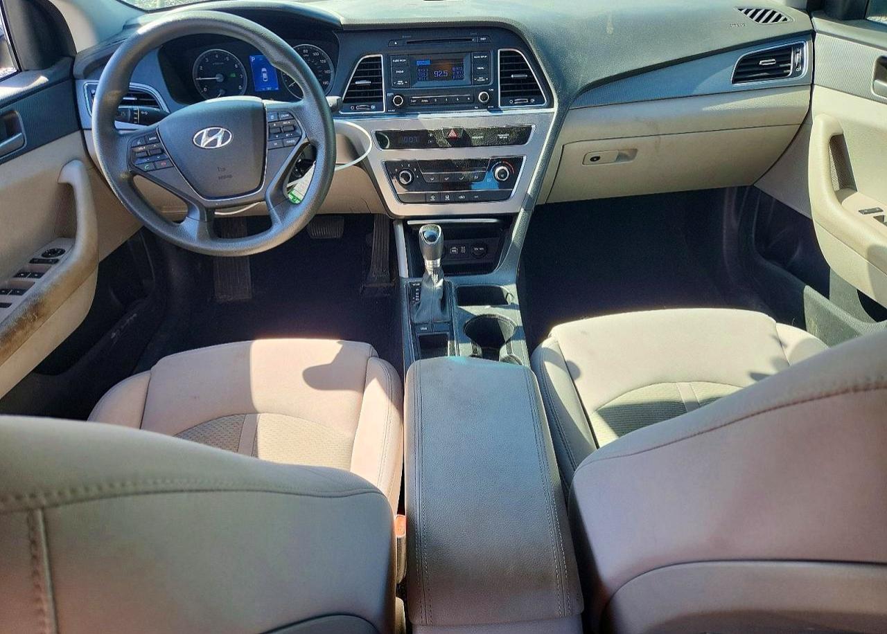 2015 HYUNDAI SONATA SE photo 8