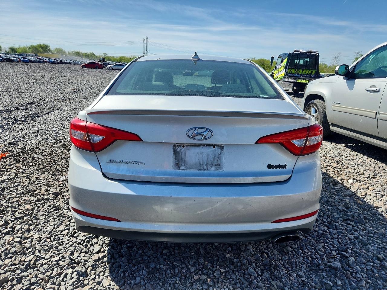 2015 HYUNDAI SONATA SE photo 6