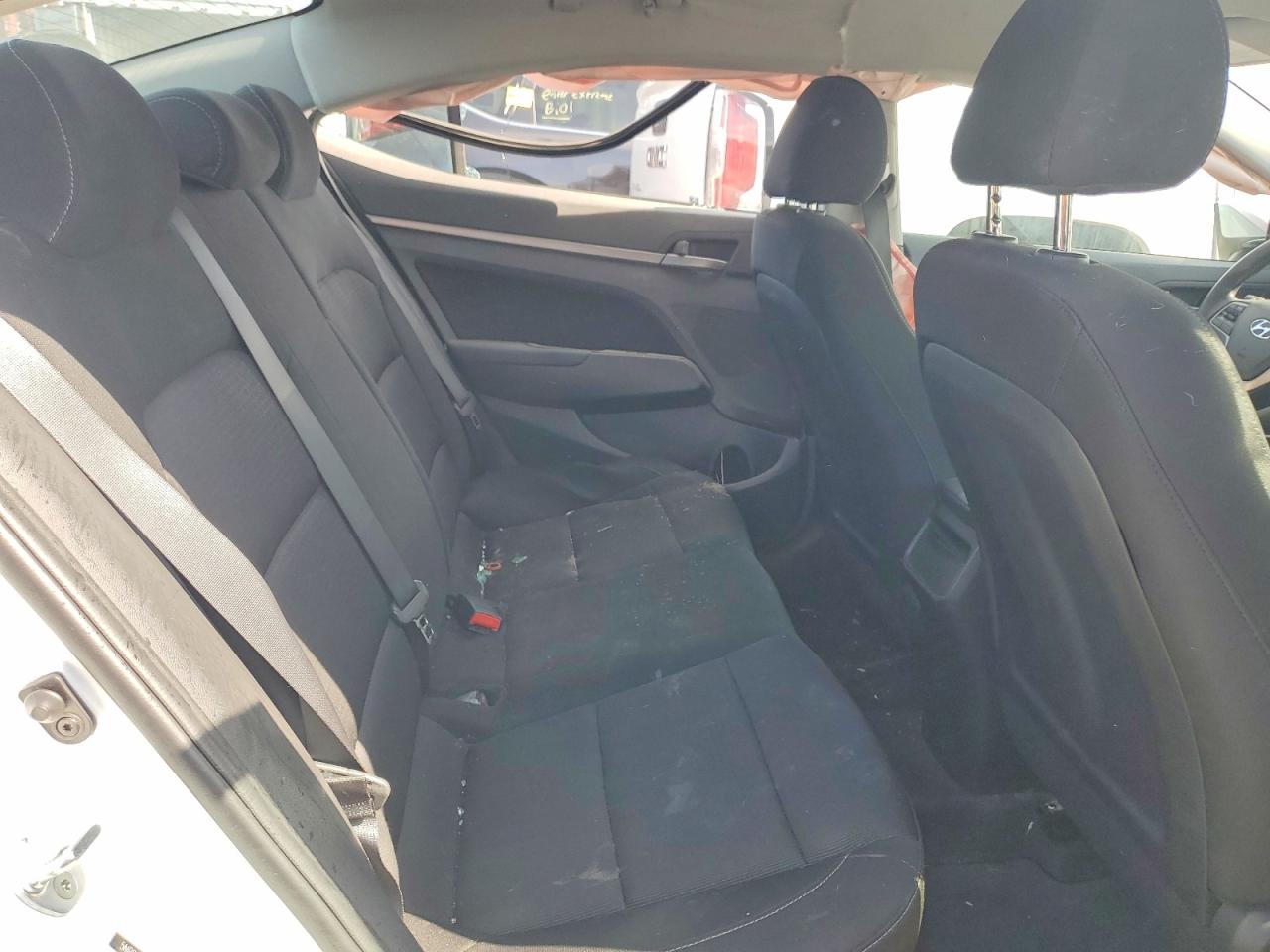 2018 HYUNDAI ELANTRA SEL photo 19