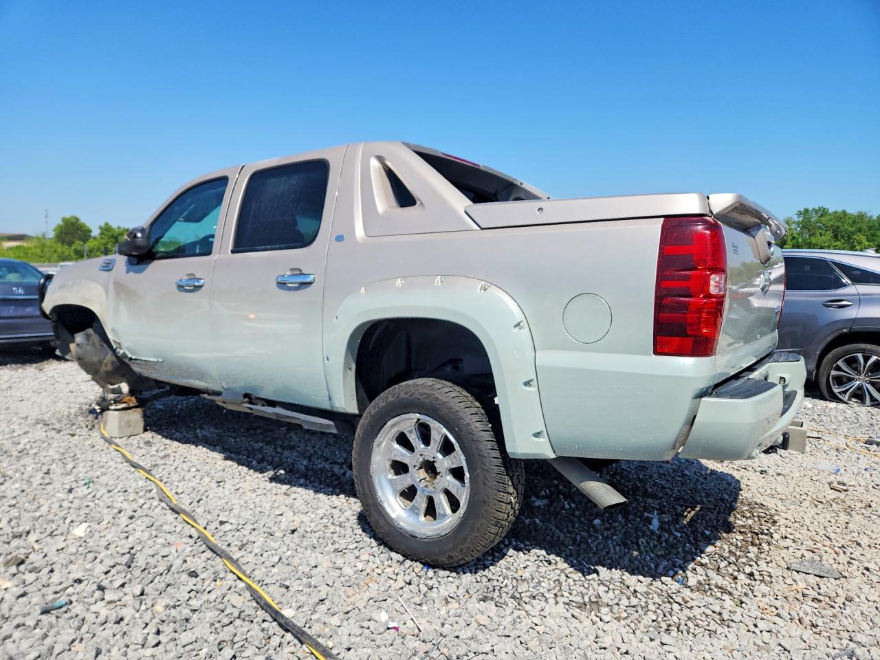 2008 CHEVROLET AVALANCHE K1500 photo 3