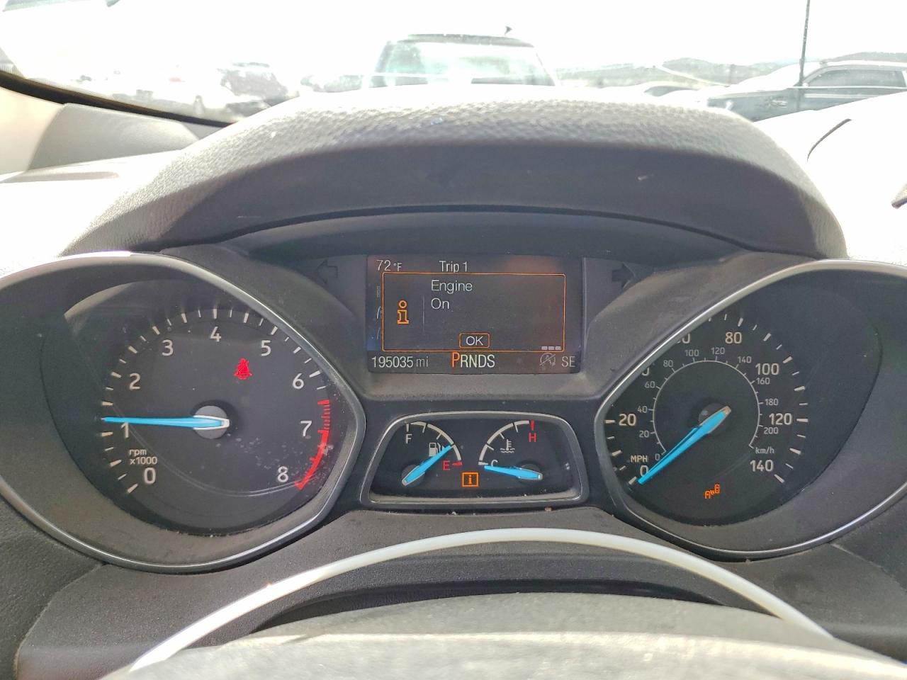 2017 FORD ESCAPE SE photo 25