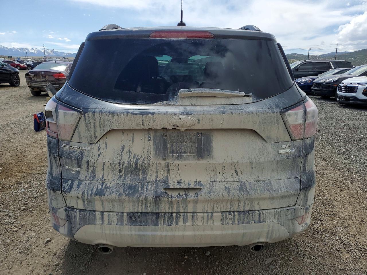 2017 FORD ESCAPE SE photo 16