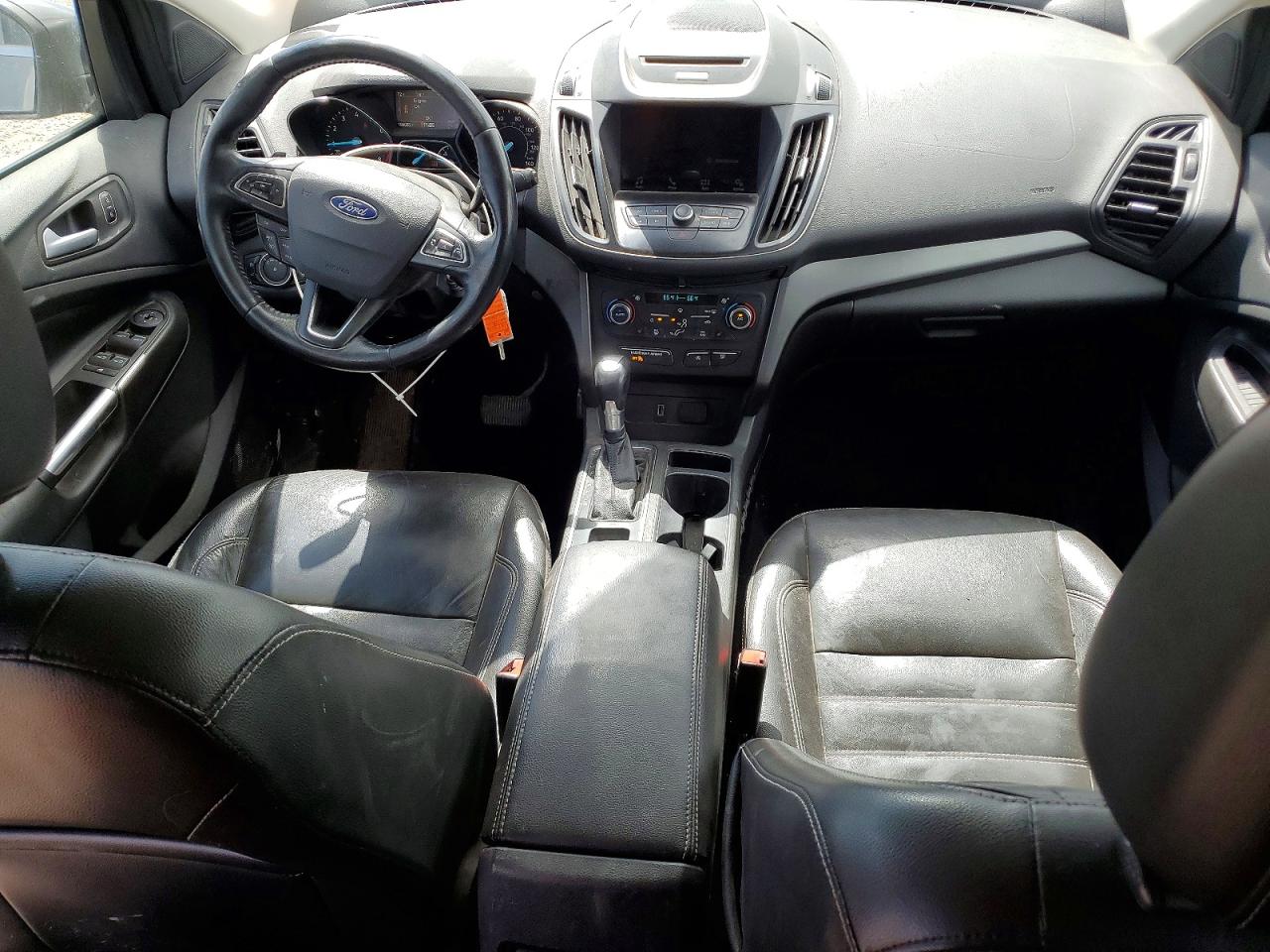 2017 FORD ESCAPE SE photo 22