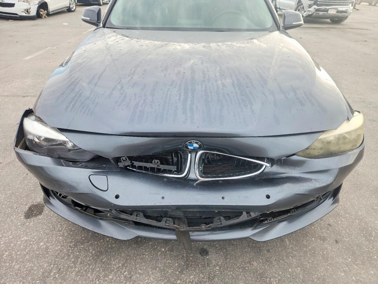 2014 BMW 320 I photo 31