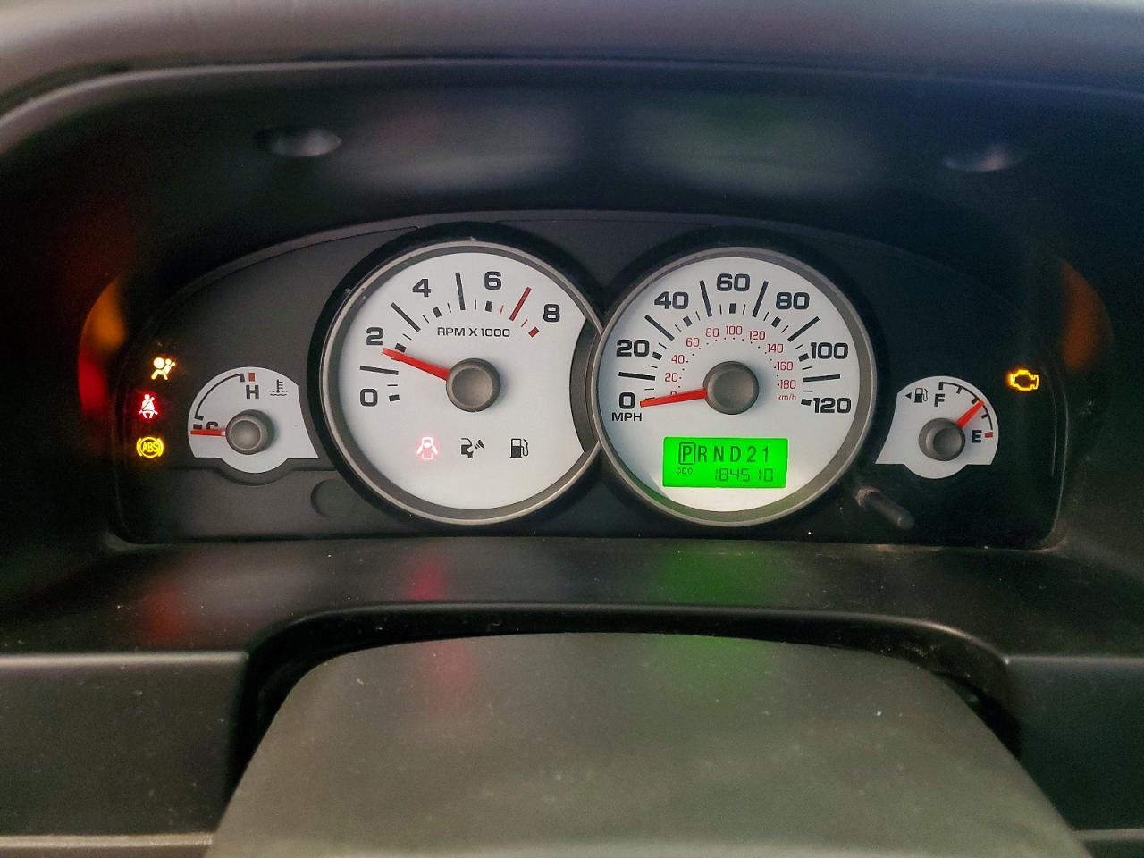 2005 FORD ESCAPE XLT photo 25