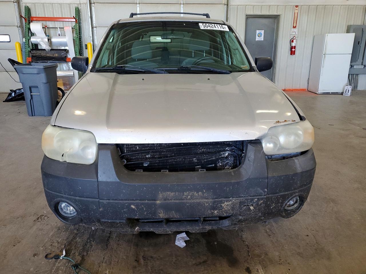 2005 FORD ESCAPE XLT photo 13