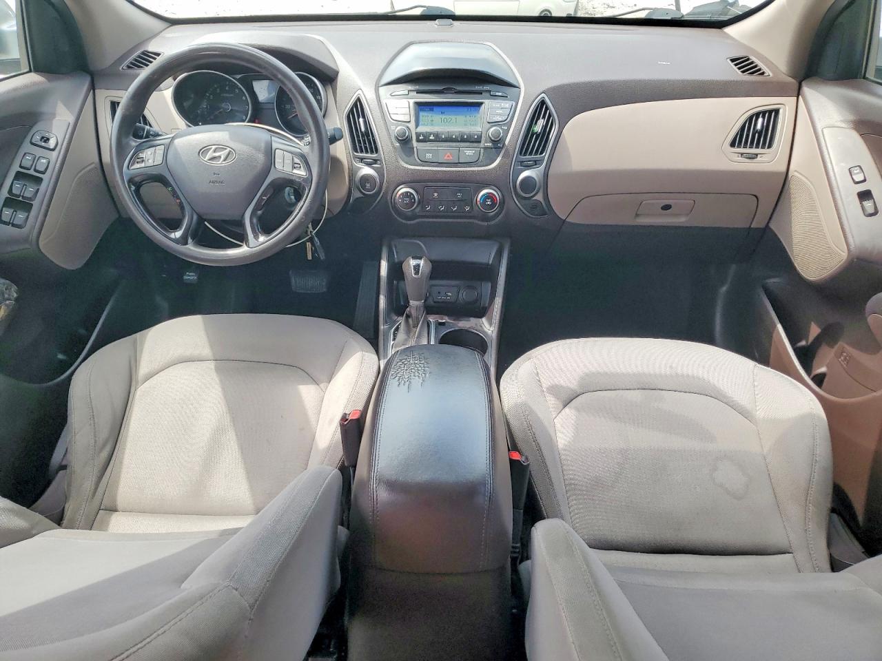 2015 HYUNDAI TUCSON GLS photo 15