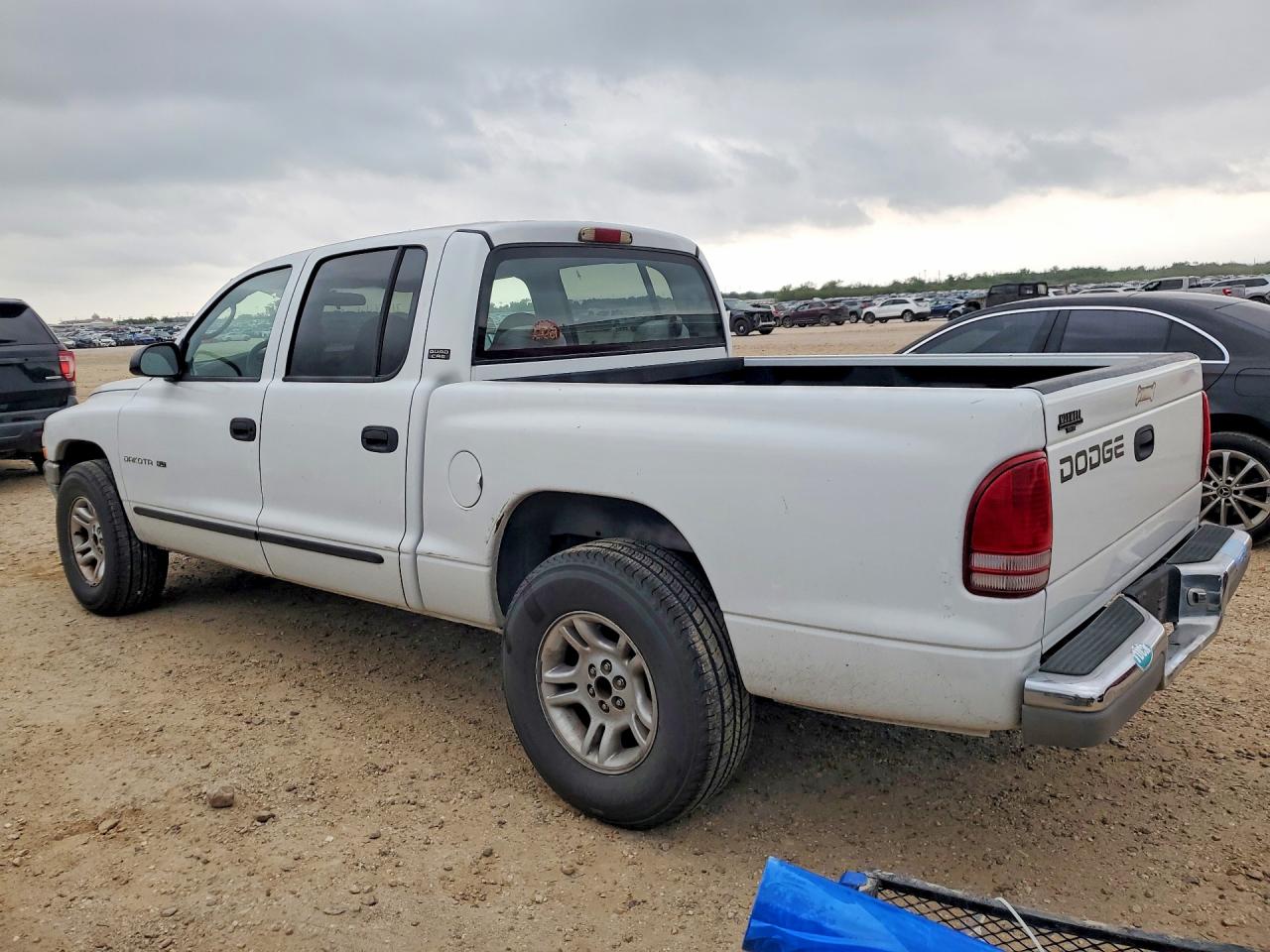 2001 DODGE DAKOTA QUAD photo 2