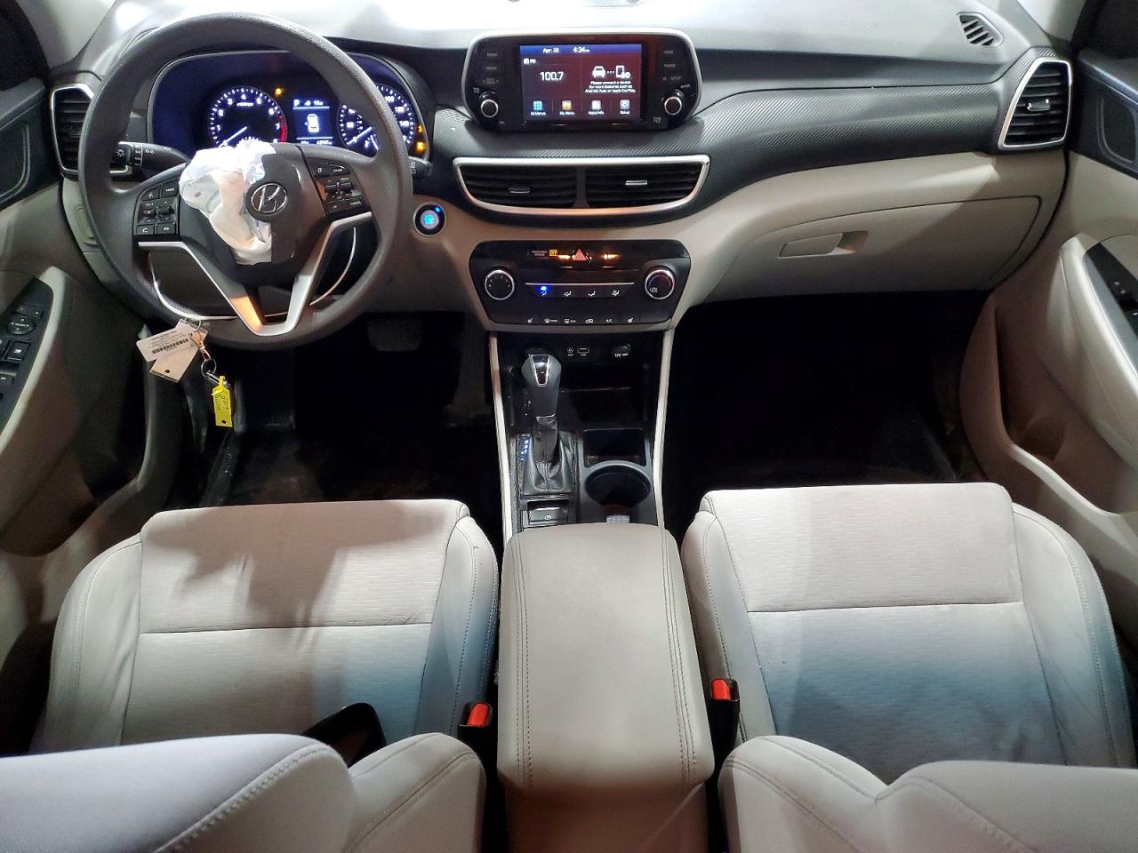 2019 HYUNDAI TUCSON photo 8