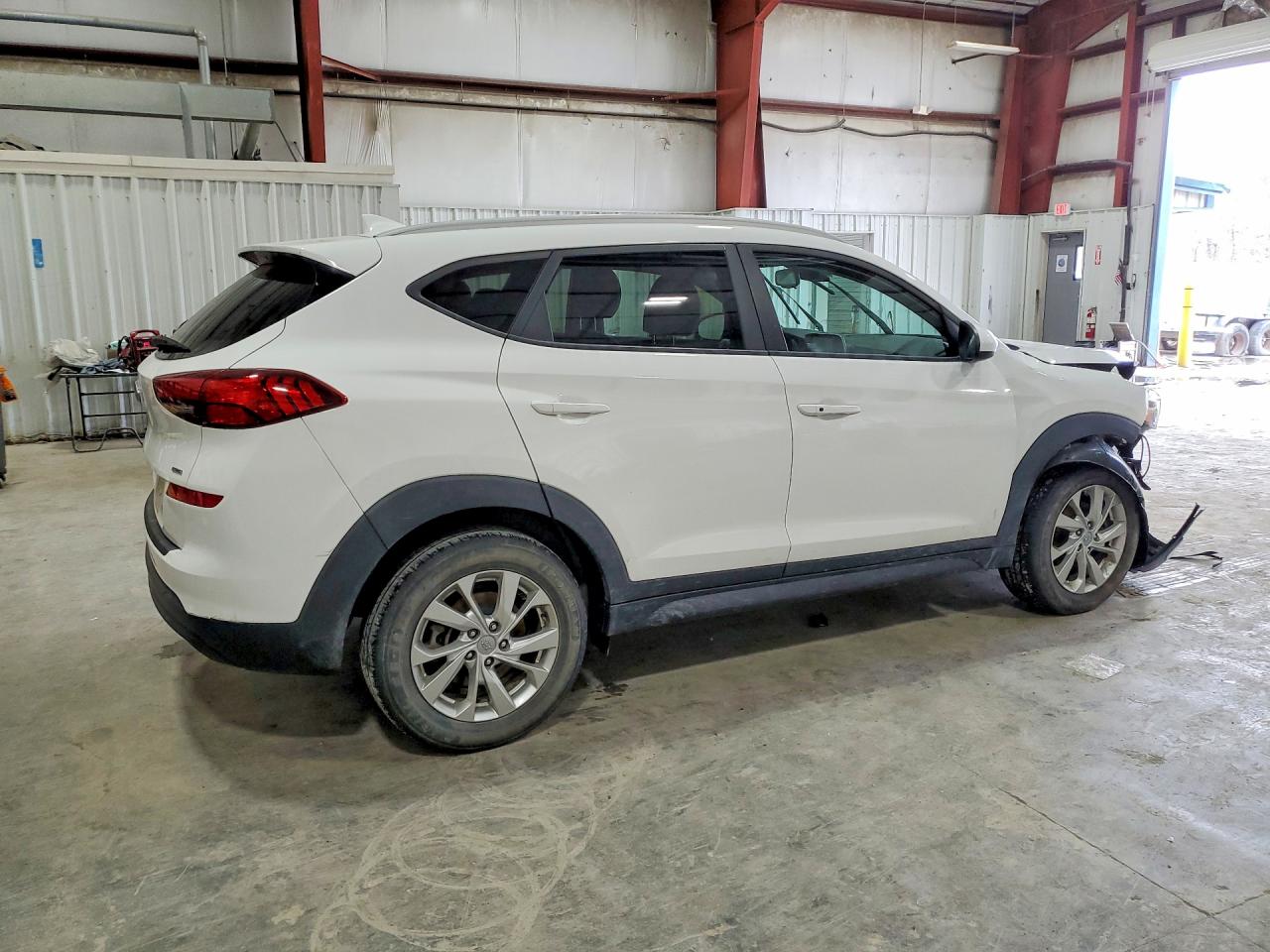 2019 HYUNDAI TUCSON photo 3