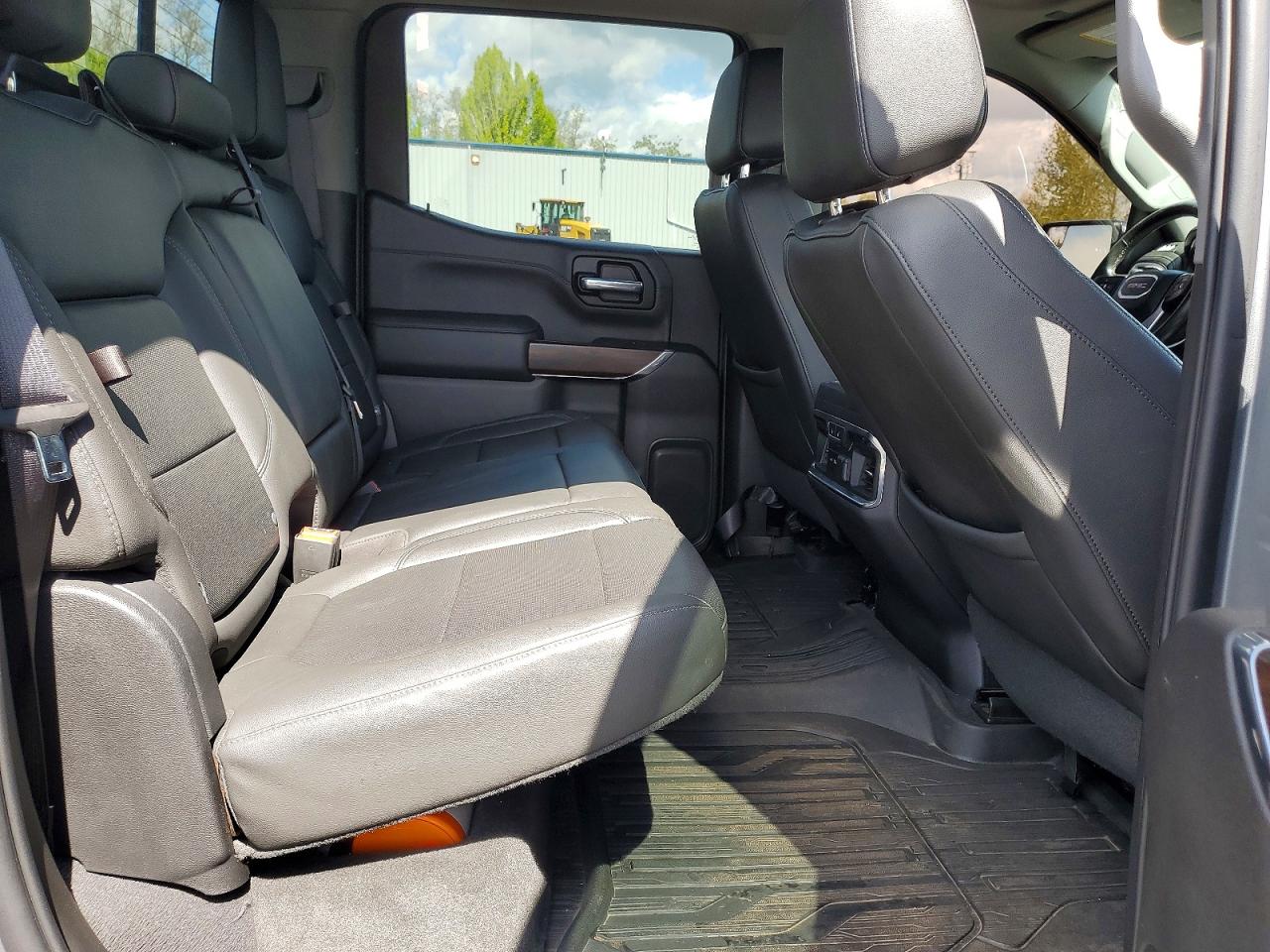2020 GMC SIERRA K1500 SLT photo 28