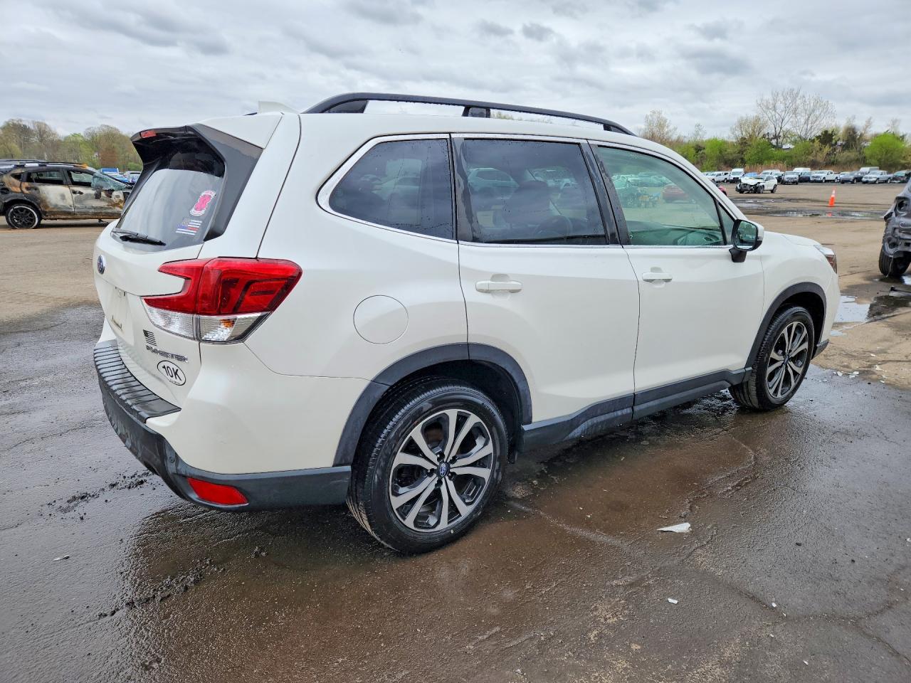 2019 SUBARU FORESTER LIMITED photo 5