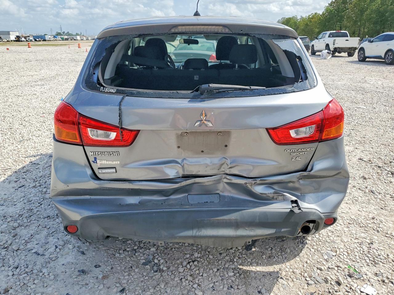 2015 MITSUBISHI OUTLANDER SPORT ES photo 11