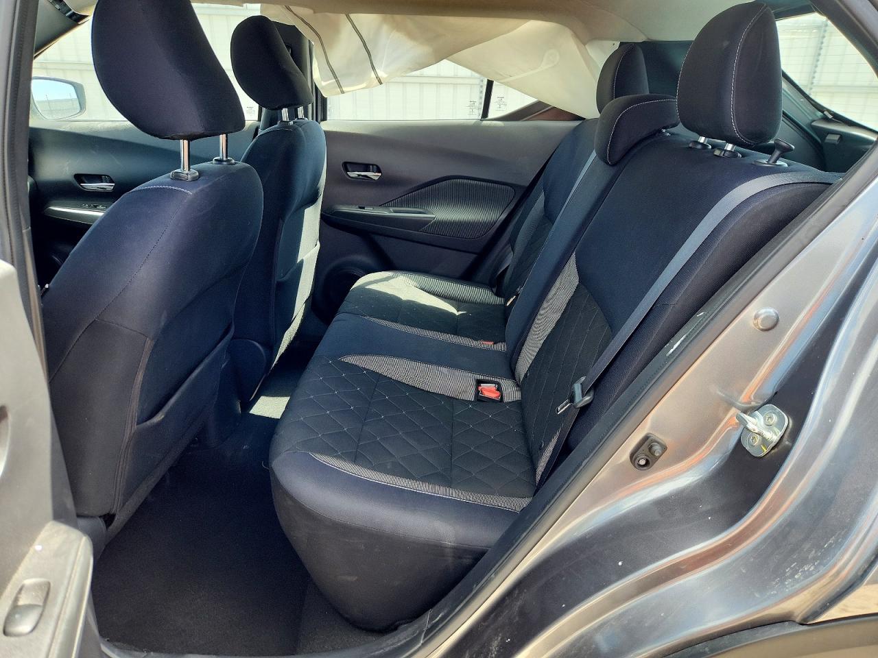 2018 NISSAN KICKS SV photo 19
