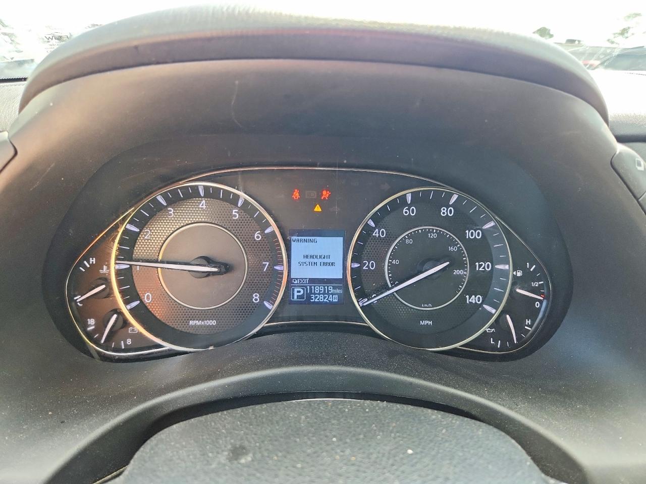 2019 NISSAN ARMADA SV photo 25