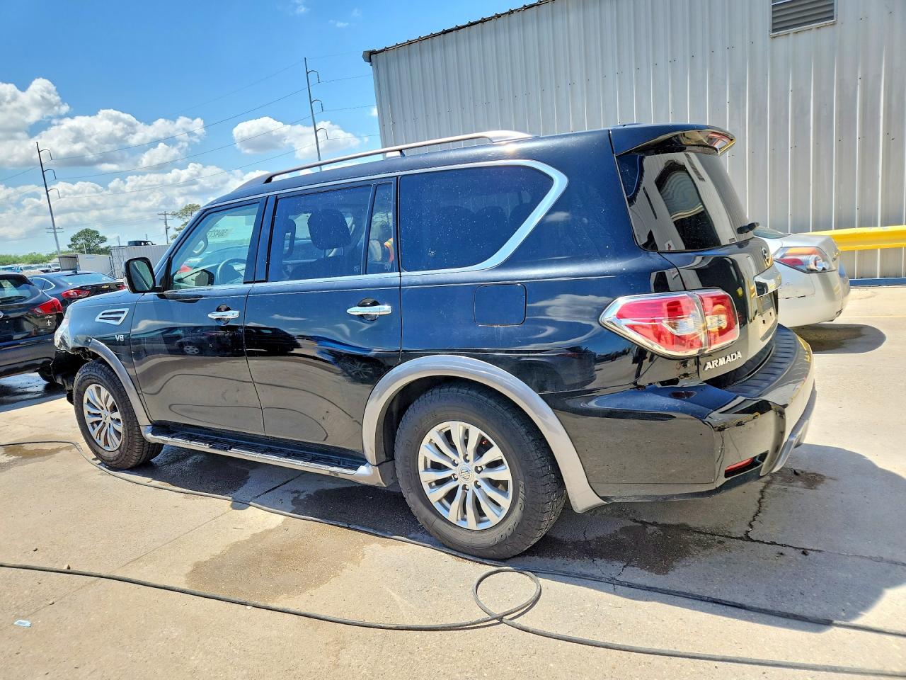 2019 NISSAN ARMADA SV photo 4