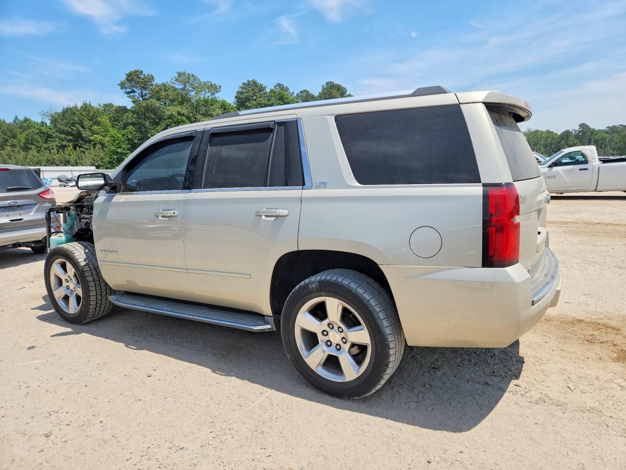 2015 CHEVROLET TAHOE C1500 LTZ photo 3