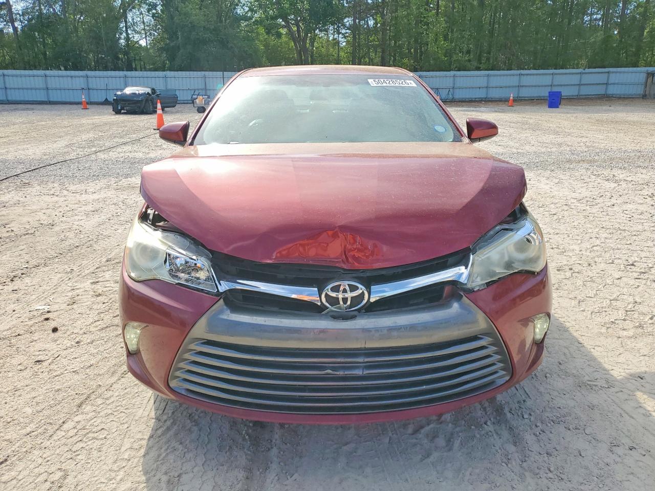 2016 TOYOTA CAMRY XLE photo 9