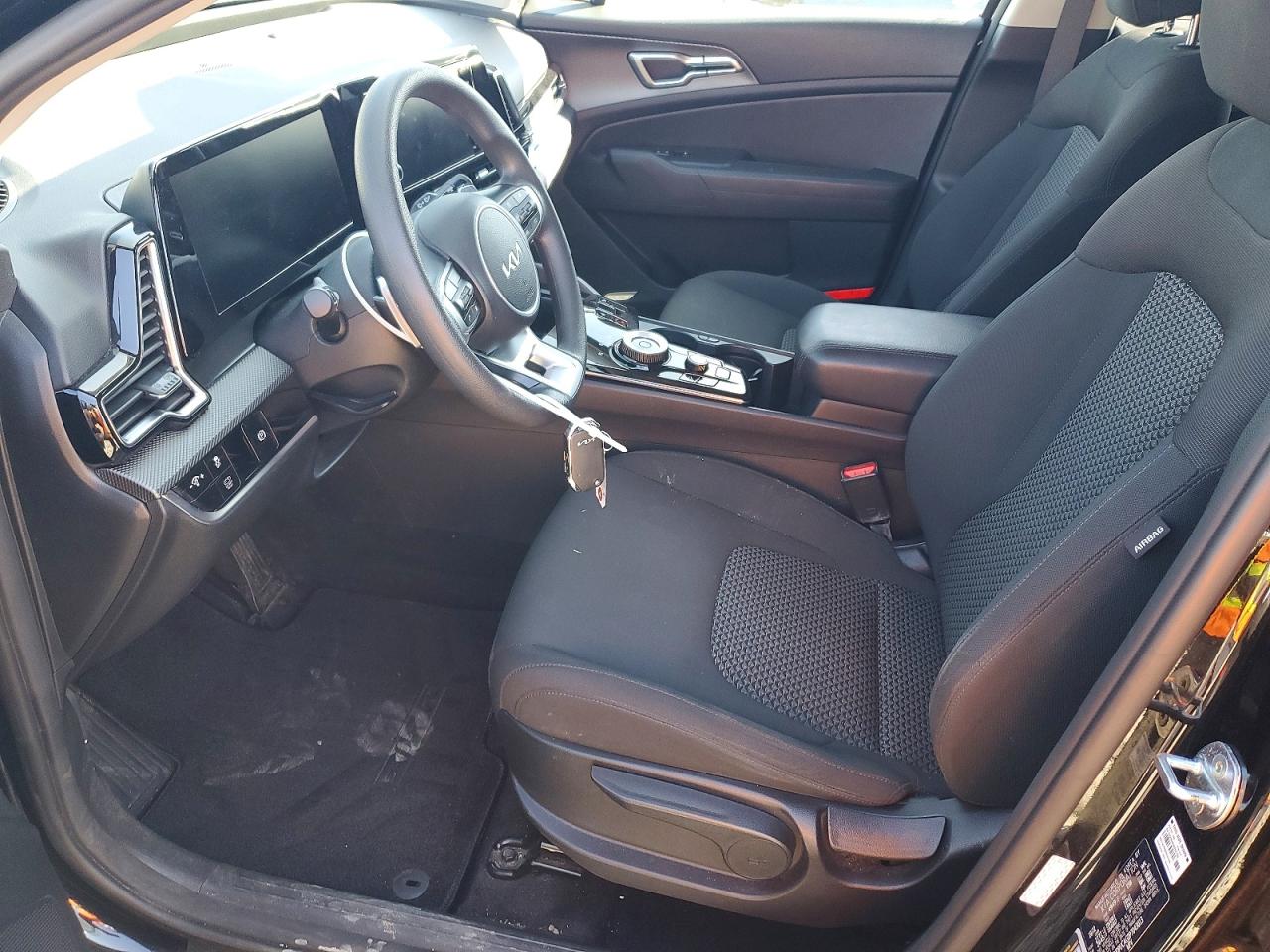 2023 KIA SPORTAGE LX photo 13