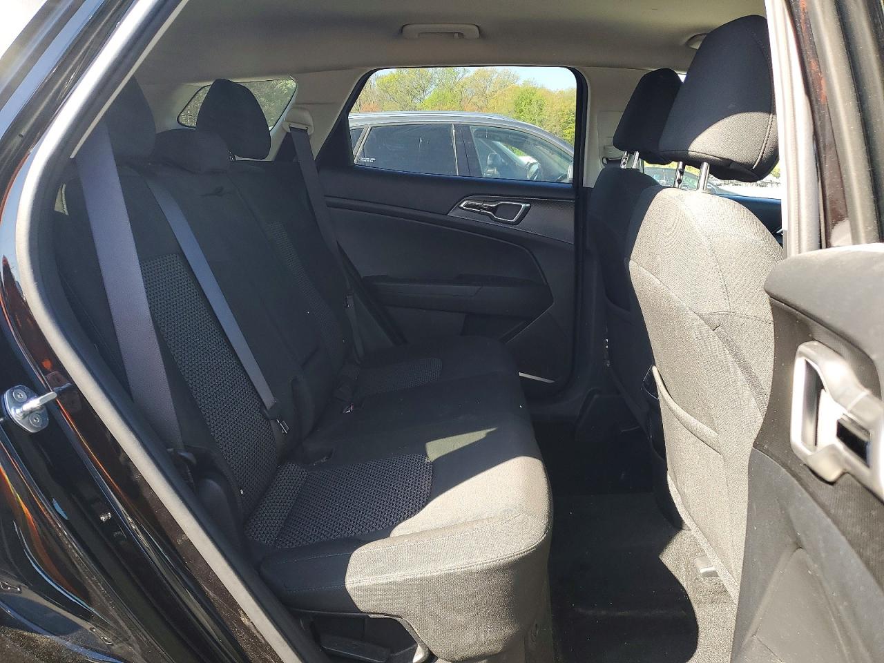 2023 KIA SPORTAGE LX photo 21