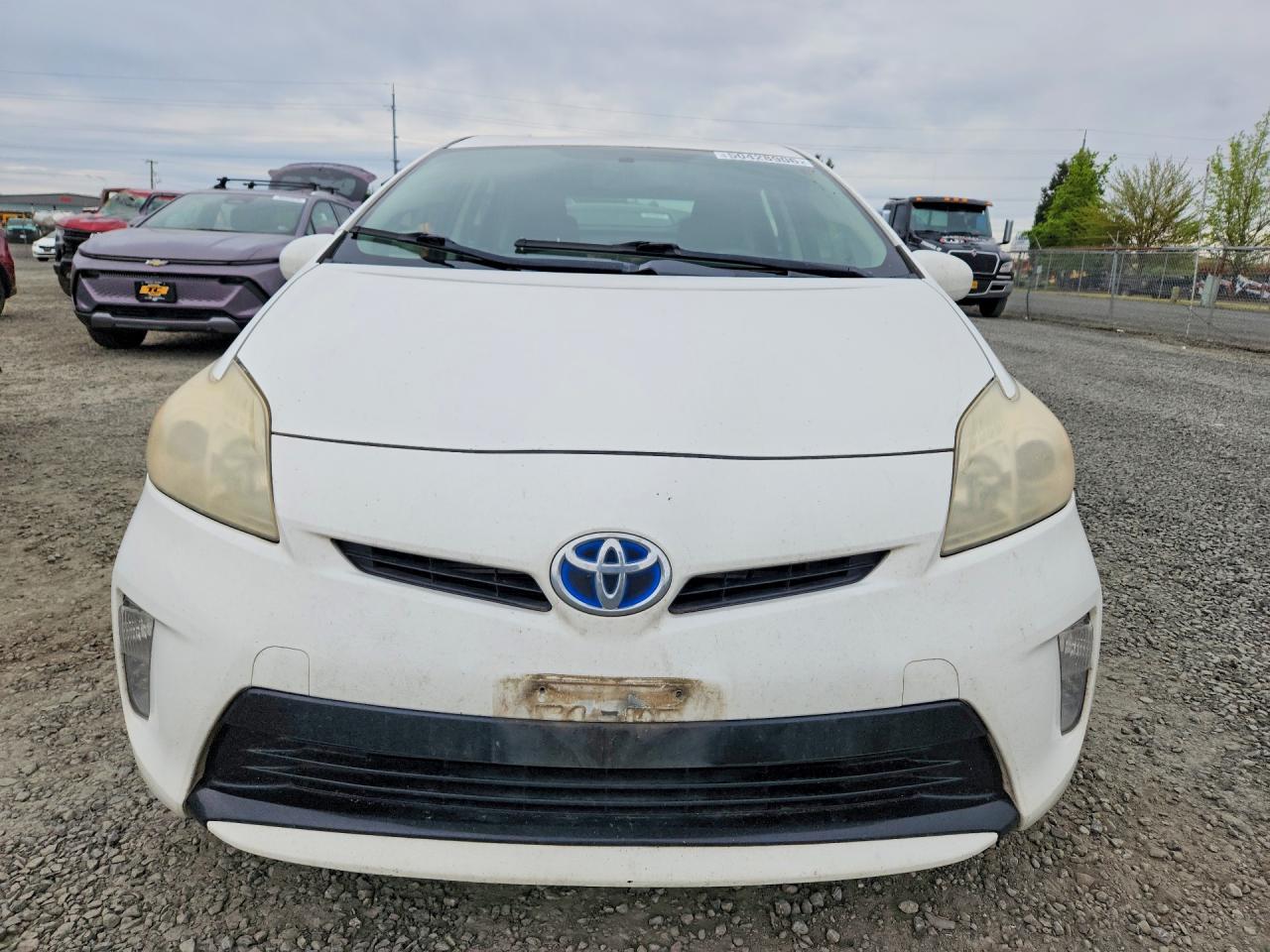 2012 TOYOTA PRIUS TWO photo 9