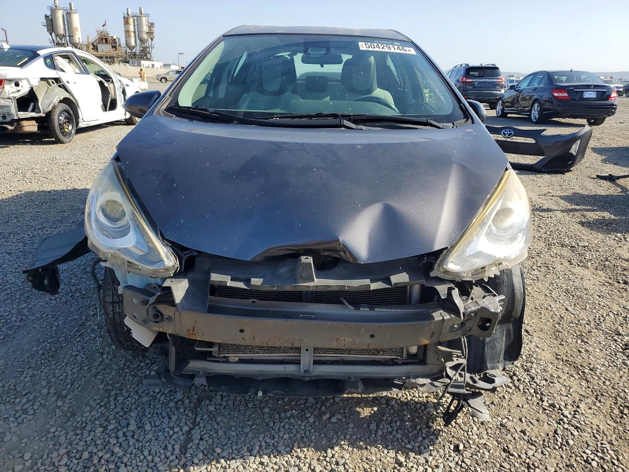 2017 TOYOTA PRIUS C ONE photo 13