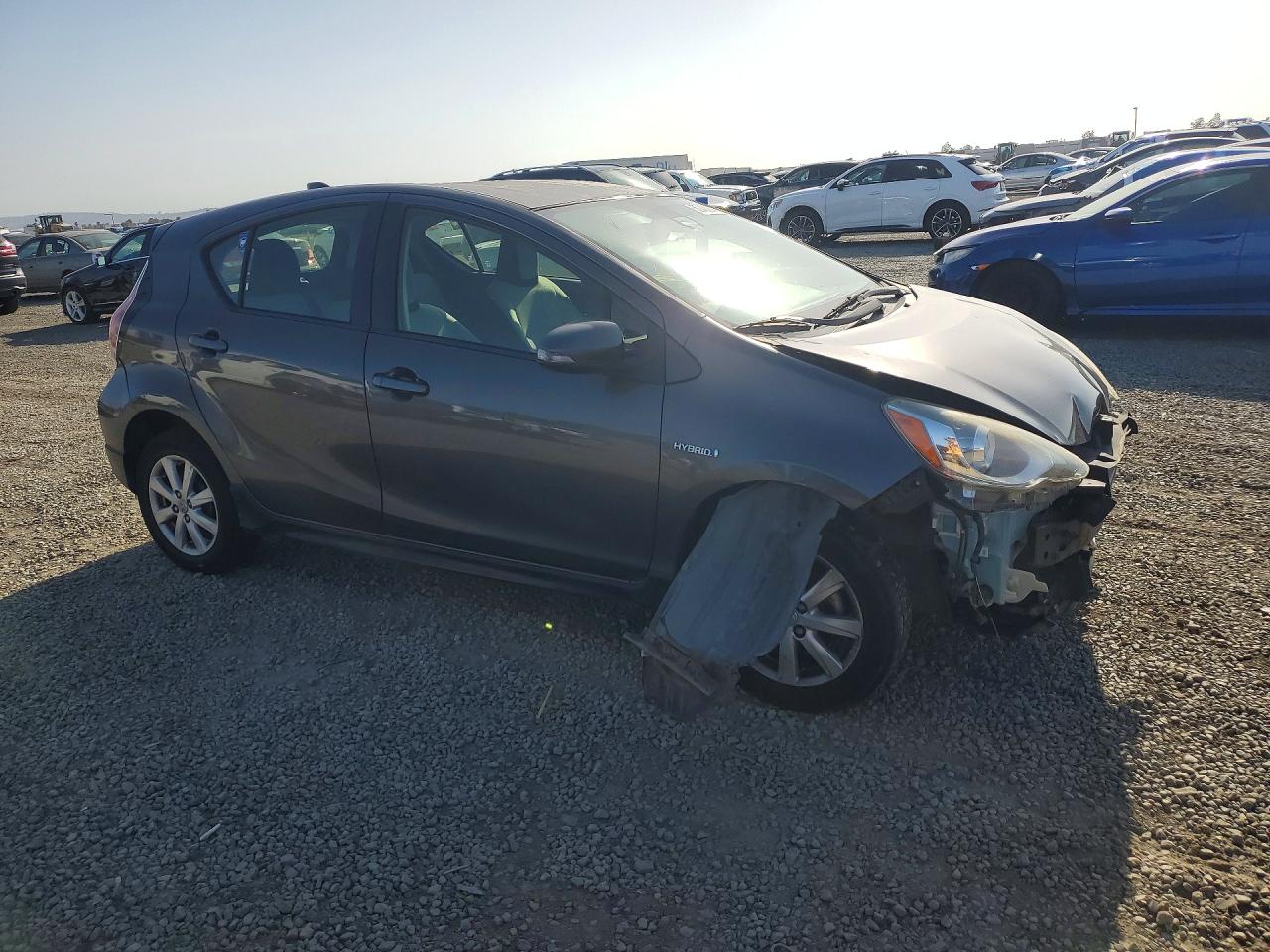 2017 TOYOTA PRIUS C ONE photo 10