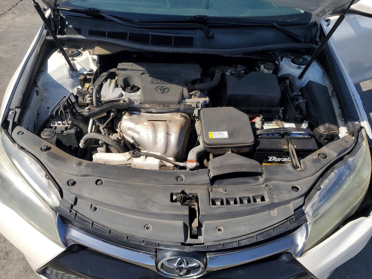 2016 TOYOTA CAMRY XSE photo 21