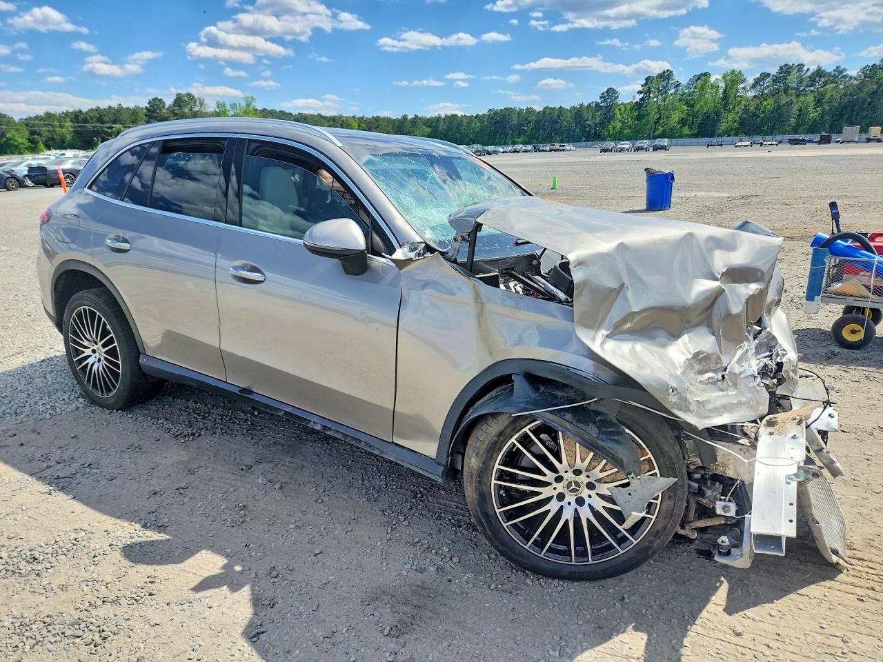 2024 MERCEDES-BENZ GLC 300 photo 10