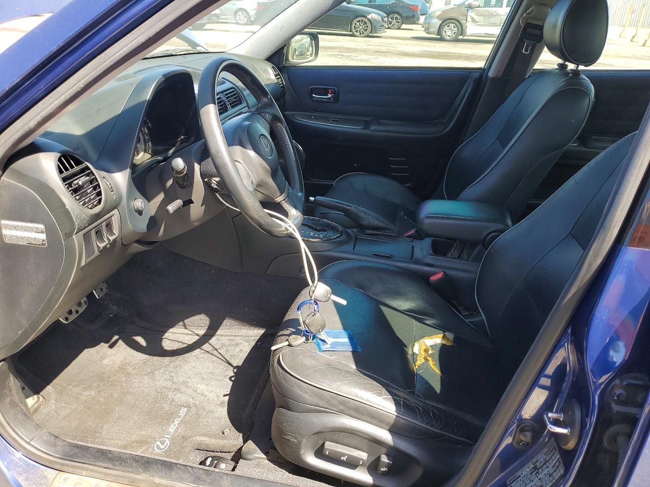 2003 LEXUS IS 300 photo 7
