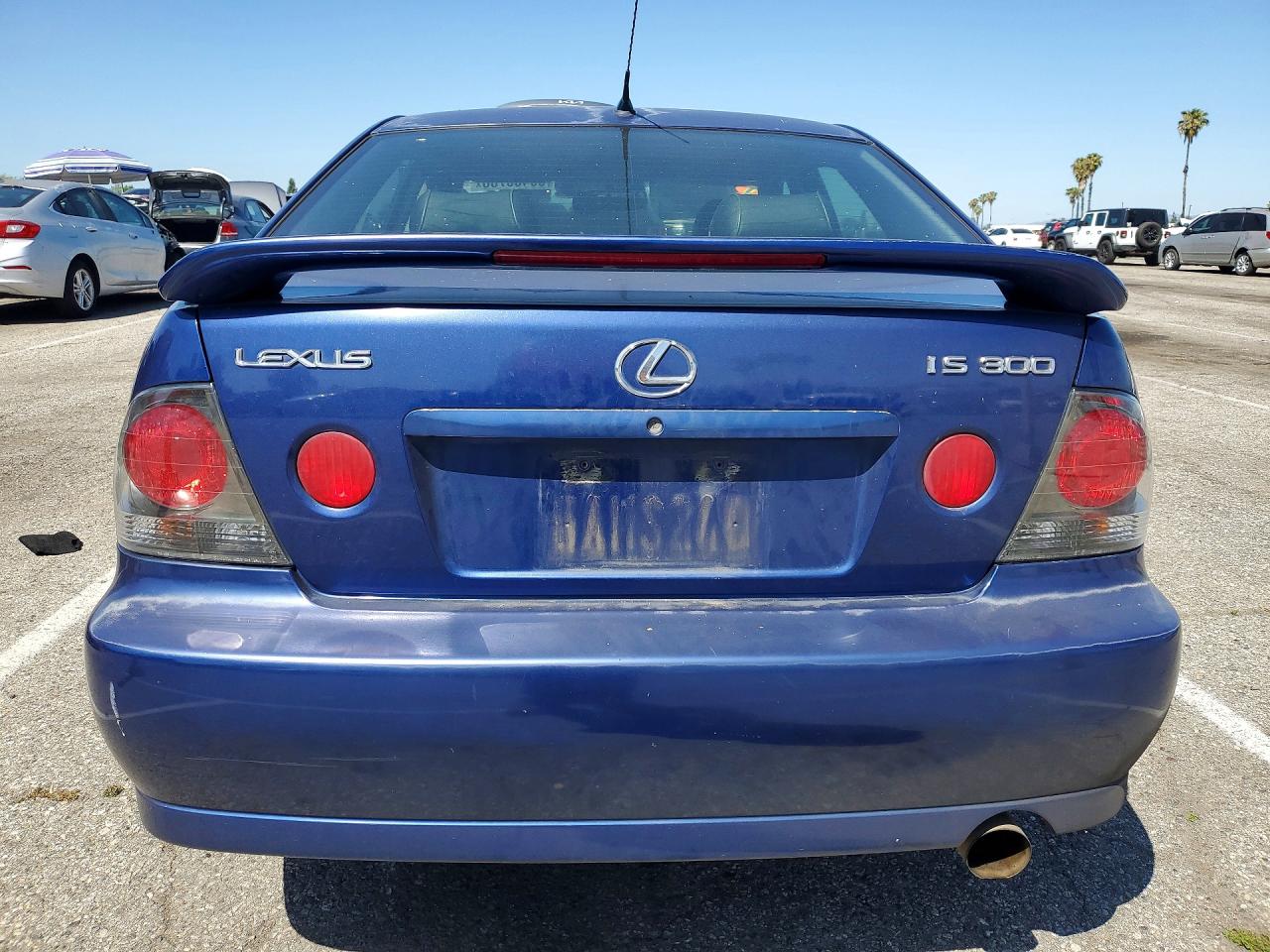 2003 LEXUS IS 300 photo 6