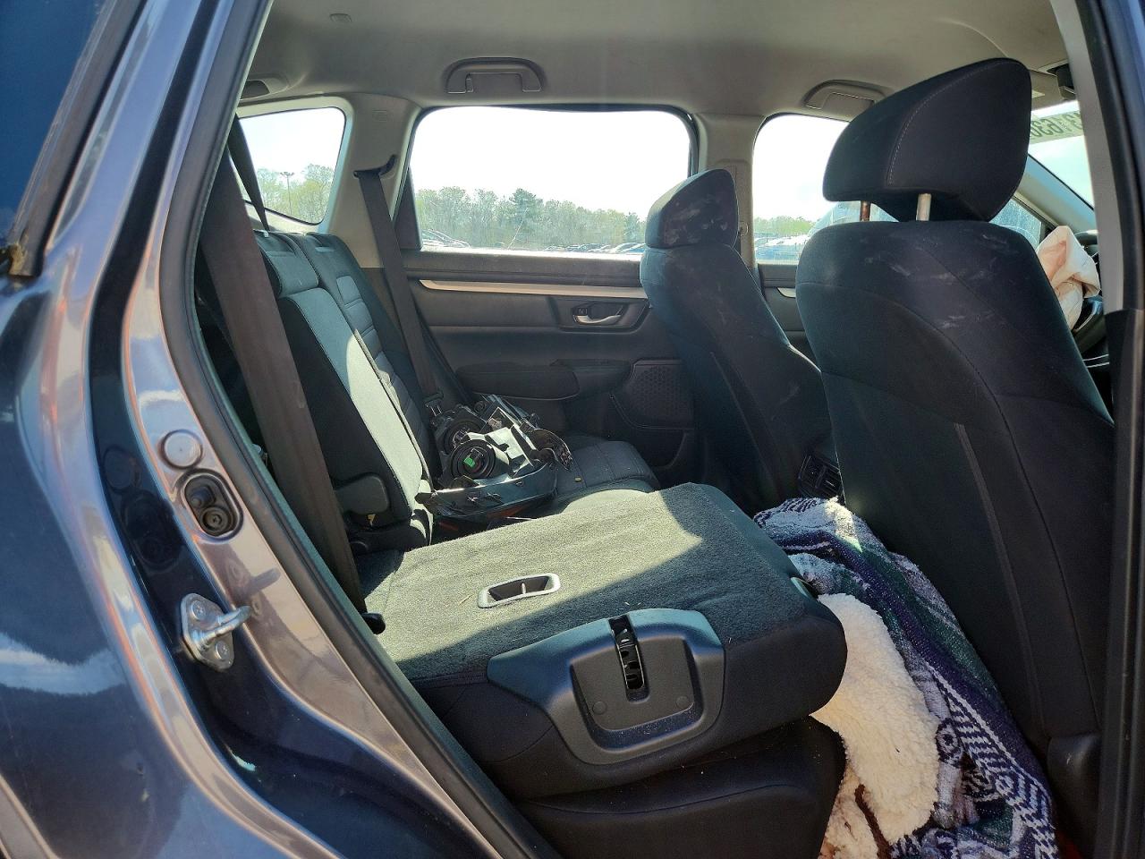 2018 HONDA CR-V LX photo 31