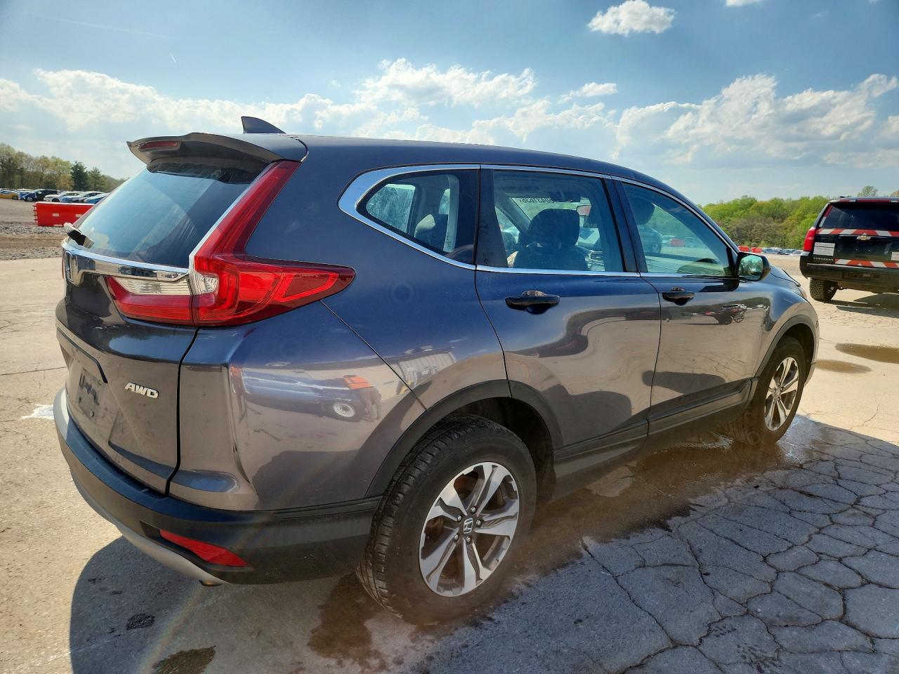 2018 HONDA CR-V LX photo 7