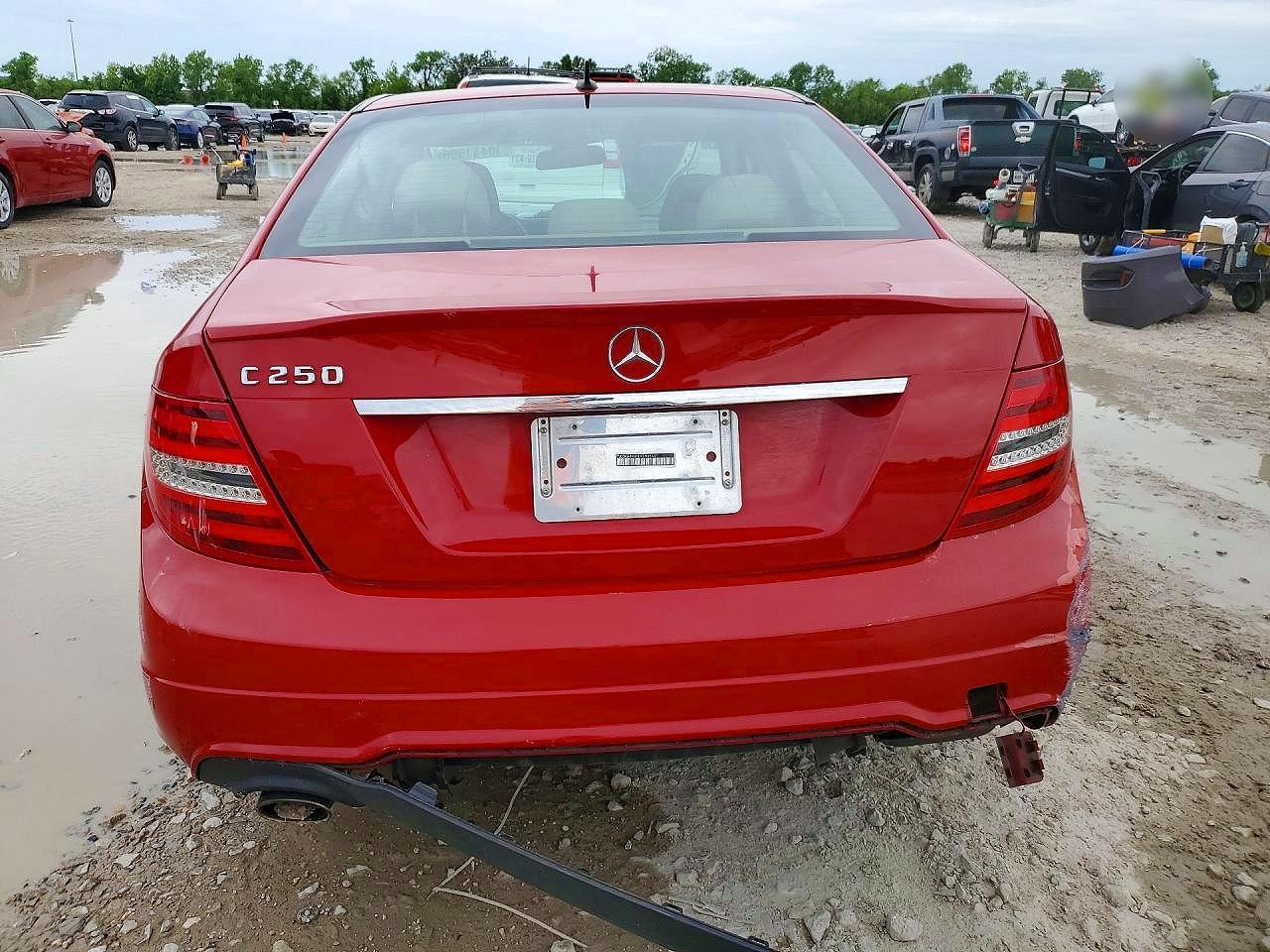 2013 MERCEDES-BENZ C 250 photo 16